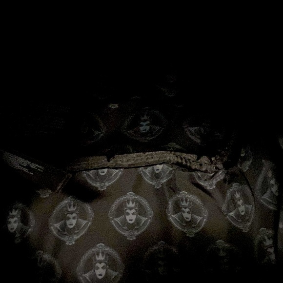 Brand new with tags. Red sequins Evil Queen Loungefly backpack. - Picture 7 of 9